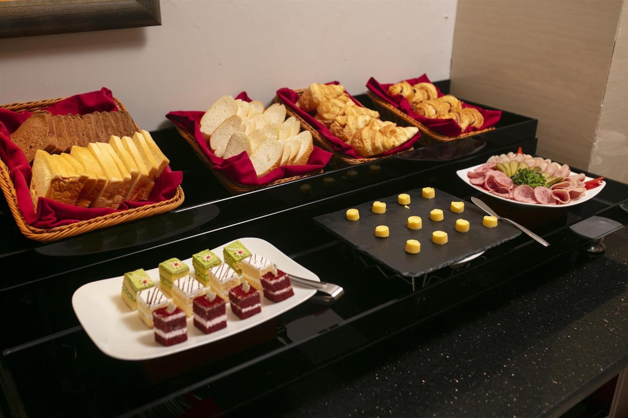 Luxeden Signature Hotel, Hanoi
